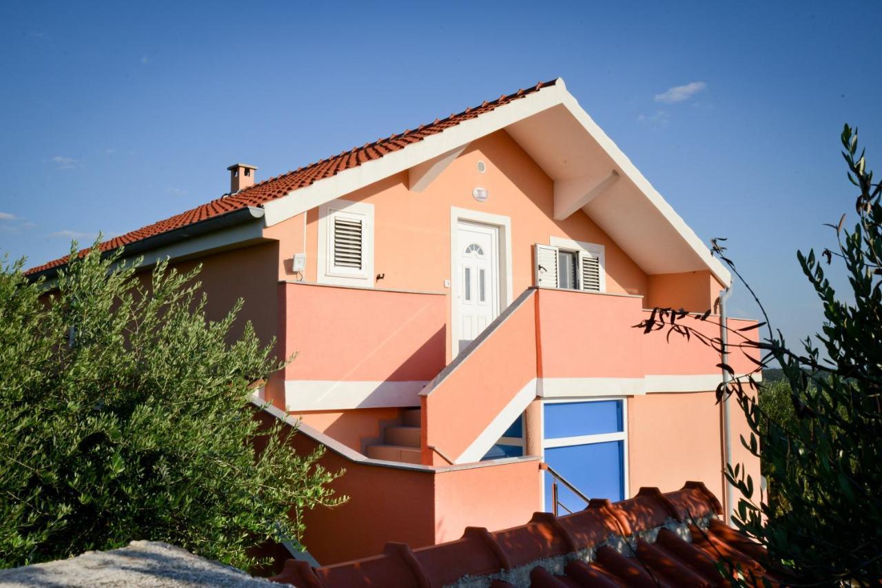 Olive 2 * Zadar