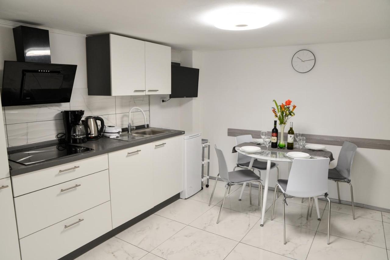 Olive 2 Apartment *